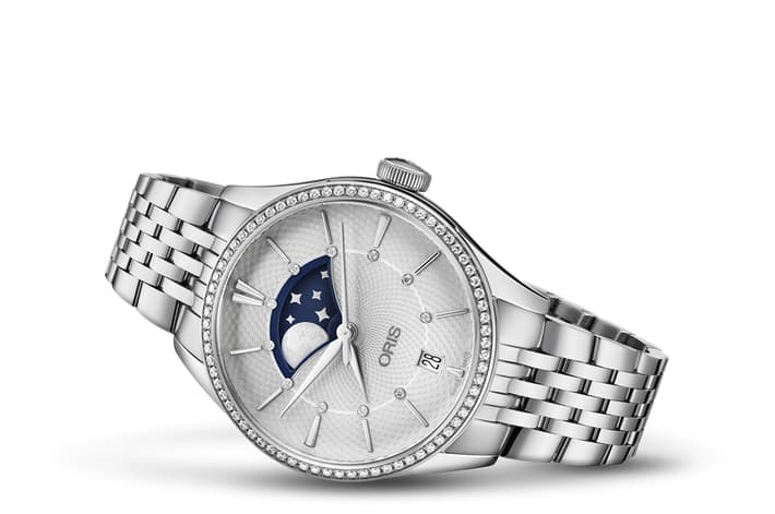 Image of  Artelier Grande Lune, Date Diamonds